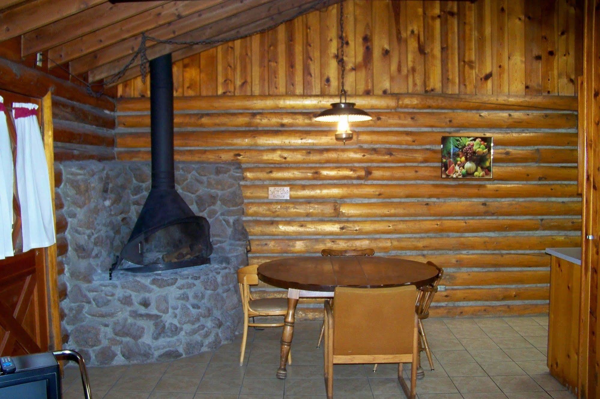 Lake Of The Woods Resort Lakeside Экстерьер фото