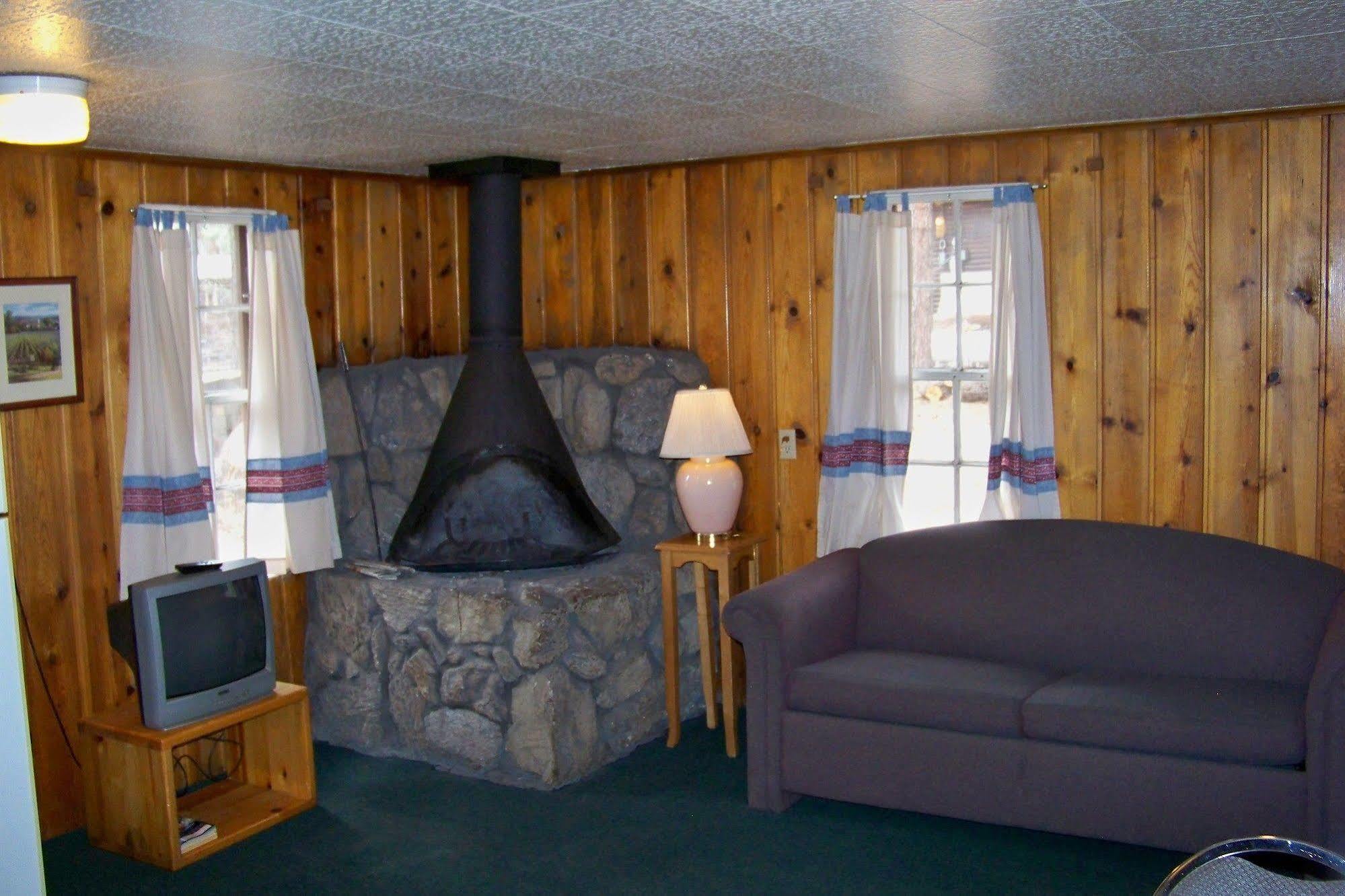 Lake Of The Woods Resort Lakeside Экстерьер фото
